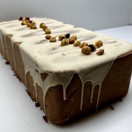 TURRON DE AVELLANA DEL PAIS HECHO A MANO.