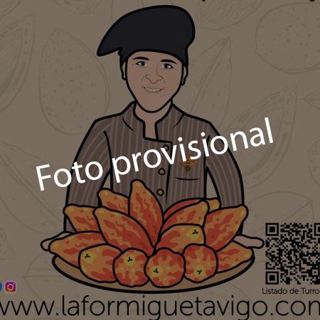 TURRON DE NARANJAS GALLEGAS MACERADAS CON LICOR DE AMARETTO EN BARRICA DE ROBLE  1 AÑO HECHO A MANO.